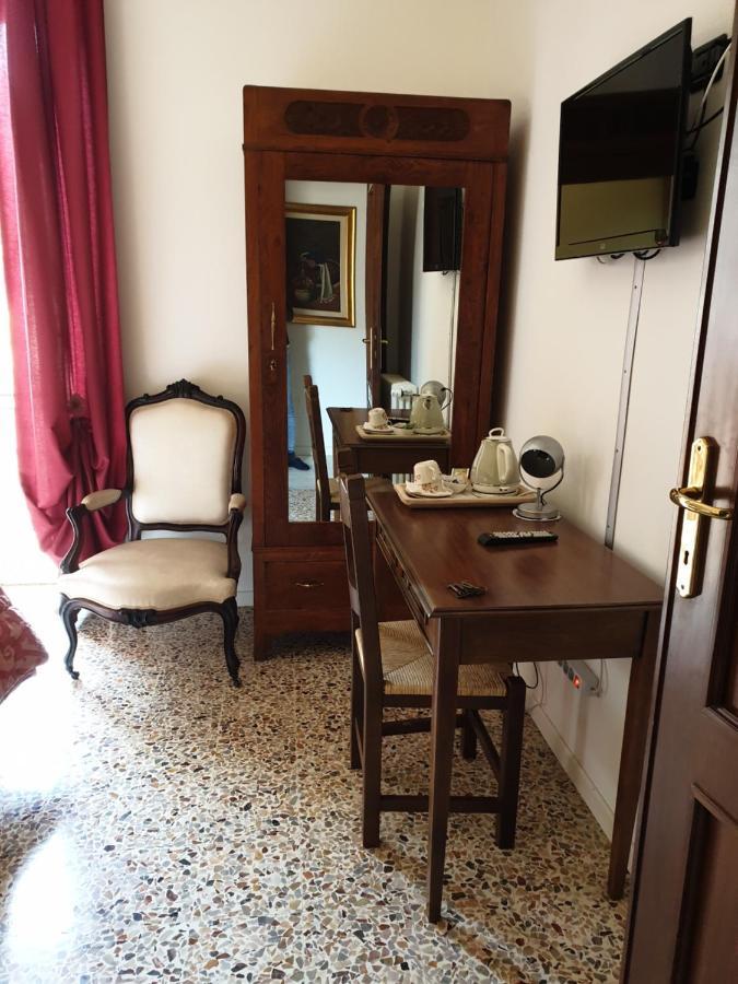 Dueterre Room & Host Fornole 外观 照片
